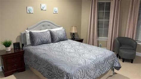 Whispering oak mansion - About Whispering Oak Mansion, Bear. Whispering Oak Mansion room price & deals. Sun 5/21 - Mon 5/22. Is it really the cheapest? We search major booking sites and …
